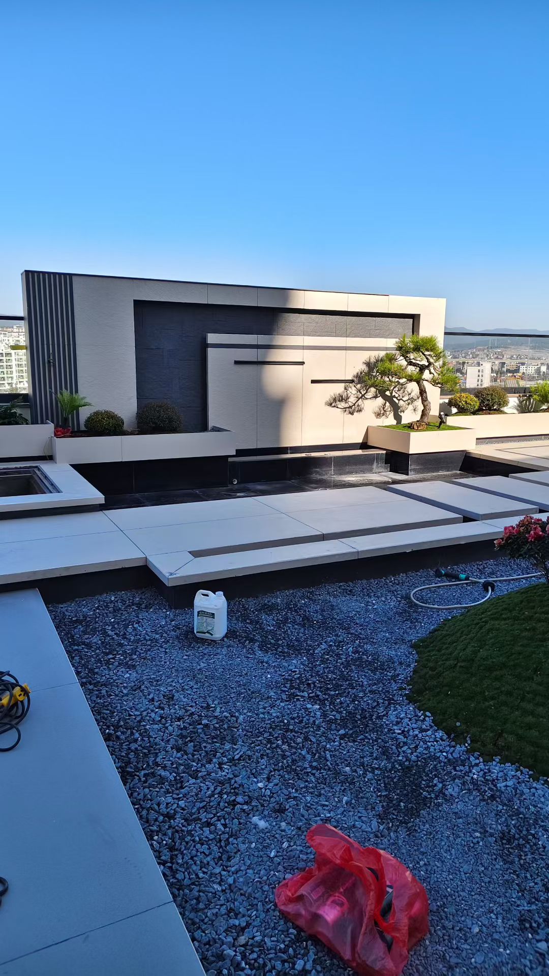 重庆沙坪坝120m²楼顶花园设计施工实景案例