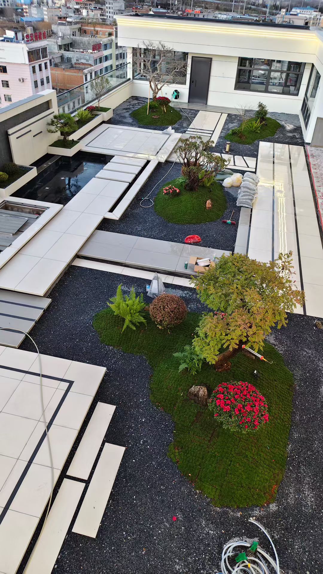 重庆沙坪坝120m²楼顶花园设计施工实景案例