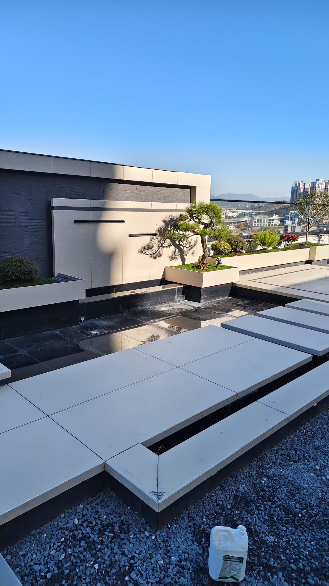 重庆沙坪坝120m²楼顶花园设计施工实景案例